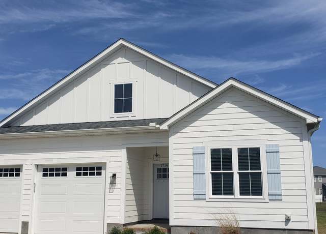 Property at 1714 Olde Farm Rd, Morehead City, NC 28557, 3 beds, 3 baths