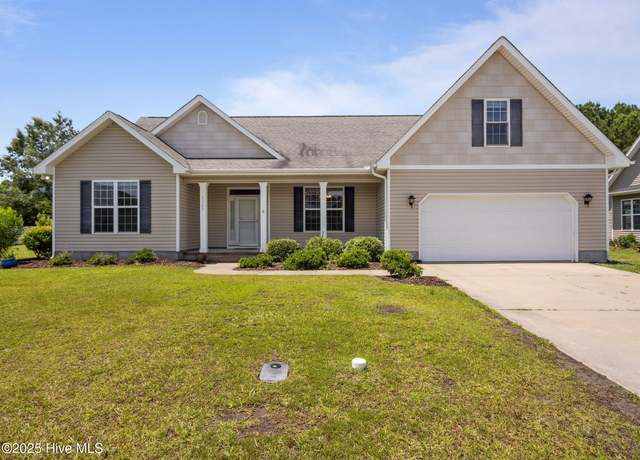 Property at 3523 White Dr, Morehead City, NC 28557, 3 beds, 2 baths