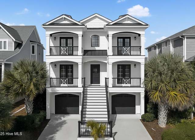 Property at 2744 Long Bay Dr SE, Southport, NC 28461, 4 beds, 4.5 baths