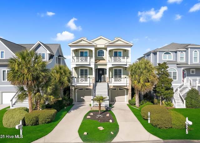 Property at 2744 Long Bay Dr SE, Southport, NC 28461, 4 beds, 4.5 baths