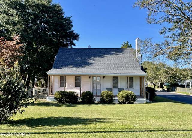 Property at 1300 W Main St, Williamston, NC 27892, 2 beds, 1 bath