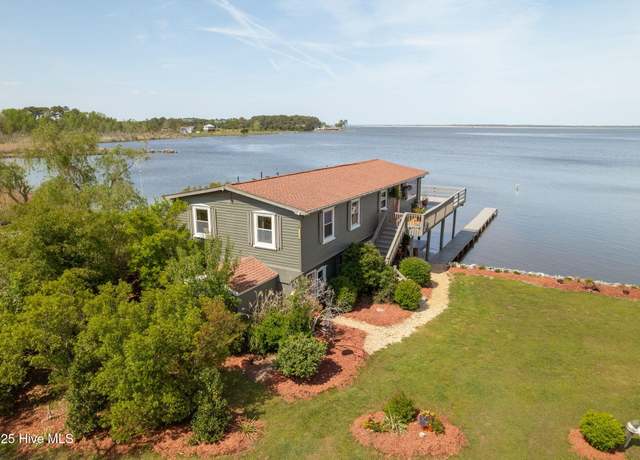 Property at 193 Whites Neck Ln, Knotts Island, NC 27950, 3 beds, 2 baths