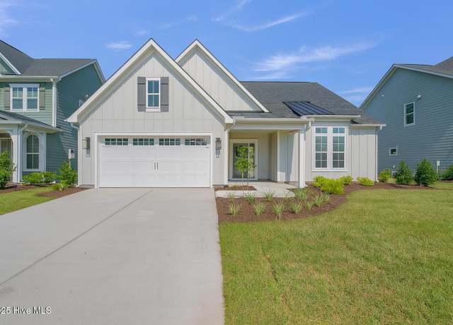 Property at 542 Sailor Sky Way #396, Hampstead, NC 28443, 4 beds, 3.5 baths