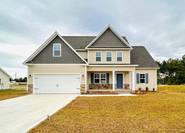 Property at 326 Cotton Hill Pl, Hubert, NC 28539, 3 beds, 2.5 baths