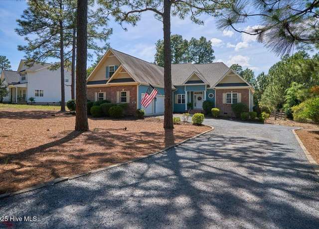 Property at 122 Smathers Dr, West End, NC 27376, 4 beds, 3.5 baths
