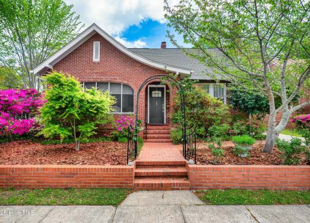 Property at 106 N 23rd St, Wilmington, NC 28405, 4 beds, 2.5 baths