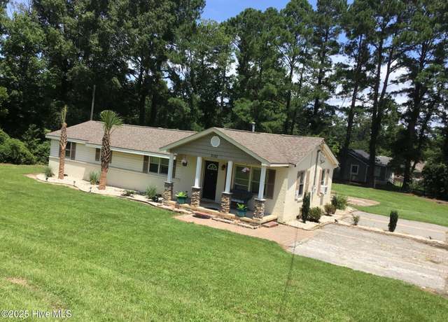 Property at 3192 Nc 43, Greenville, NC 27834, 4 beds, 3 baths