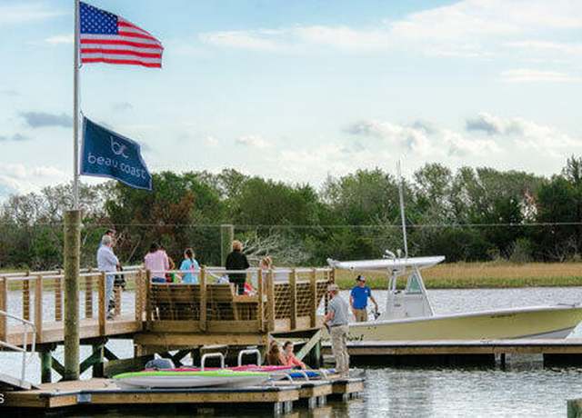 Property at 555 Freedom Park Rd, Beaufort, NC 28516