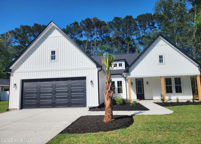 Property at 670 Boundary Loop Rd NW, Calabash, NC 28467, 3 beds, 2 baths