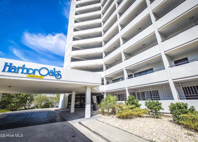 Property at 1080 Saint Joseph St Apt 3b, Carolina Beach, NC 28428, 1 bed, 1 bath