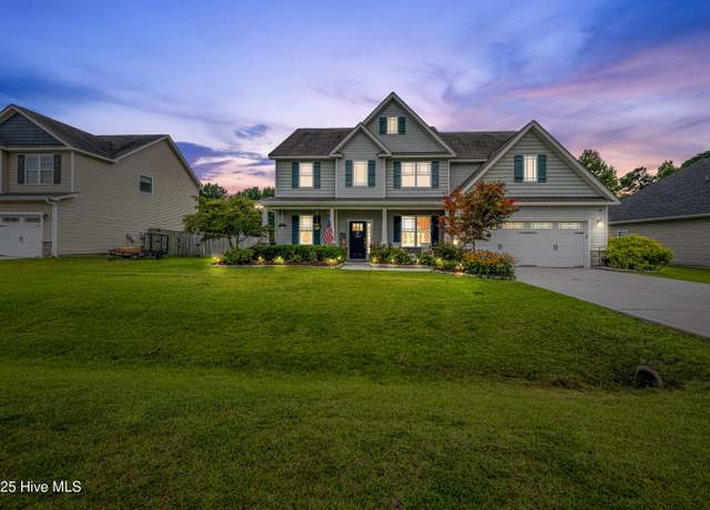 Property at 311 Catamaran Rd, Swansboro, NC 28584, 4 beds, 3.5 baths