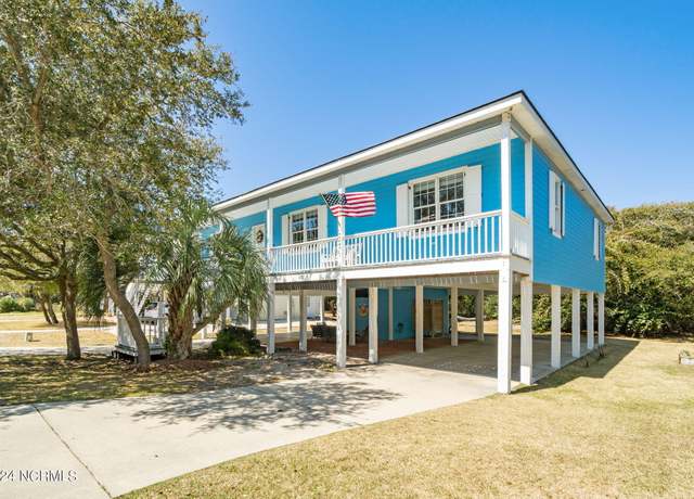 Property at 110 Swindell Ln, Atlantic Beach, NC 28512, 3 beds, 2.5 baths