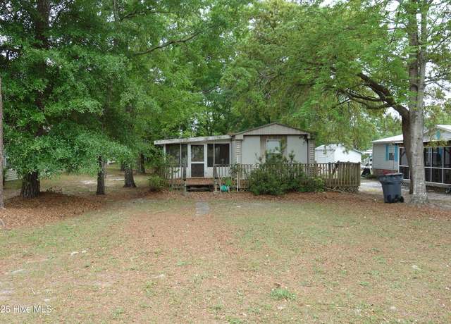 Property at 528 Dogwood Dr, Sunset Beach, NC 28468, 2 beds, 2 baths