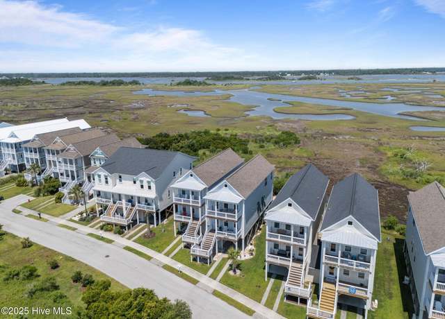 Property at 131 S Boca Bay Ln Unit B, Surf City, NC 28445, 4 beds, 4.5 baths