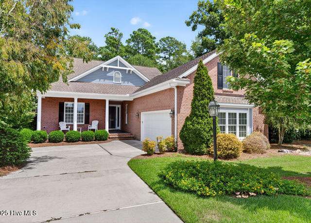 Property at 8425 Ventana Dr, Wilmington, NC 28411, 3 beds, 3.5 baths