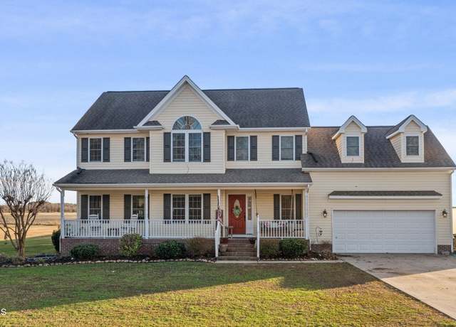 Property at 102 Magnolia Trl, Hertford, NC 27944, 4 beds, 2.5 baths