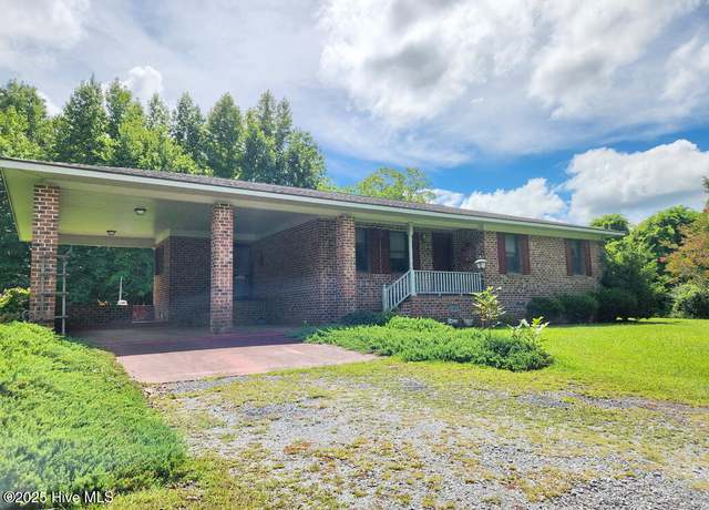 Property at 3514 Terrapin Track Rd, Washington, NC 27889, 3 beds, 1 bath