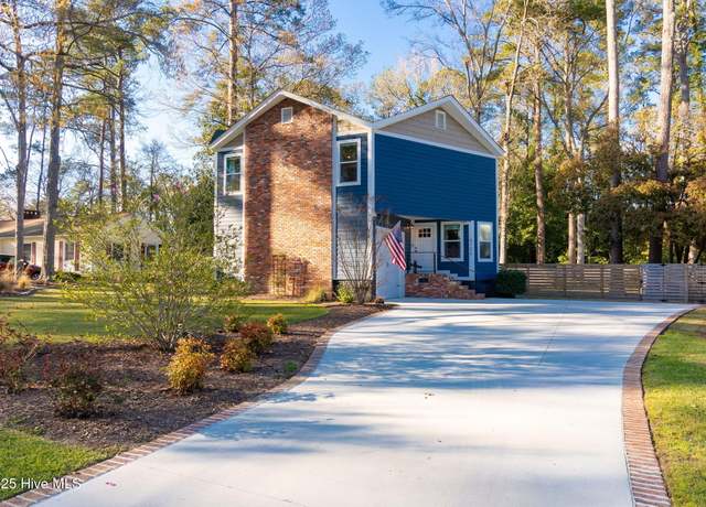 Property at 4704 Trent Woods Dr, Trent Woods, NC 28562, 3 beds, 3.5 baths