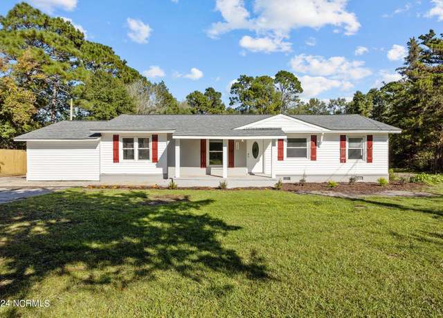 Property at 126 English St, Newport, NC 28570, 3 beds, 3 baths