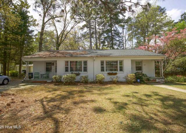 Property at 264 E Indiana Ave, Southern Pines, NC 28387, 5 beds, 3 baths