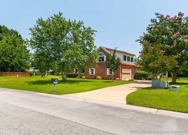 Property at 201 Barrington Way, New Bern, NC 28562, 4 beds, 3 baths