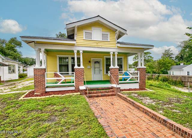 Property at 2046 Carolina Beach Rd, Wilmington, NC 28401, 3 beds, 1 bath