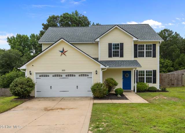 Property at 300 Maria Dr, Raeford, NC 28376, 3 beds, 2.5 baths