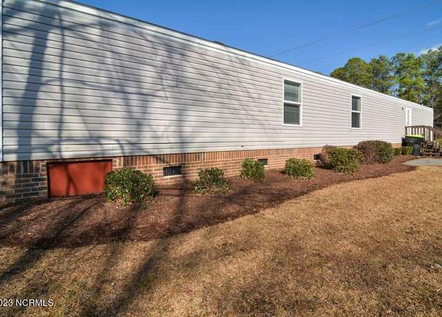 Property at 1193 Clariday Rd SW, Calabash, NC 28467, 3 beds, 2 baths