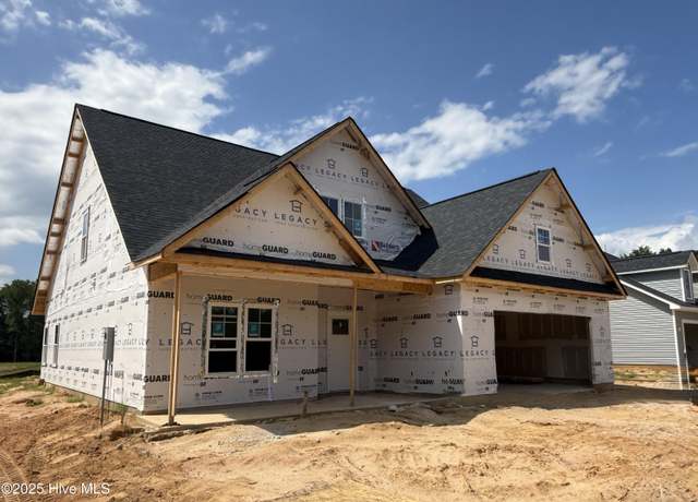 Property at 279 Elijah Way, Vass, NC 28394, 4 beds, 4 baths