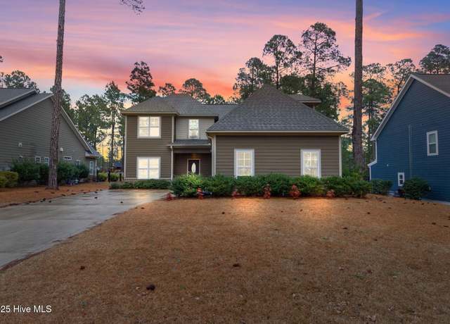 Property at 130 Leesville Loop, Aberdeen, NC 28315, 4 beds, 3.5 baths