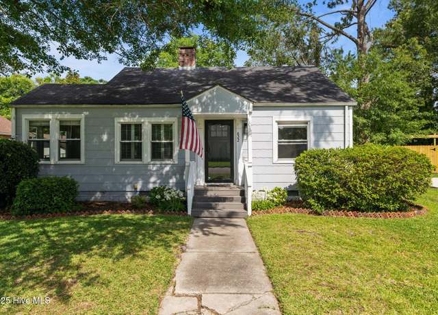 Property at 822 Chattawka Ln, New Bern, NC 28560, 2 beds, 1 bath