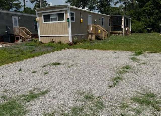 Property at 3100 Gill Net Ave SW, Supply, NC 28462, 2 beds, 1 bath