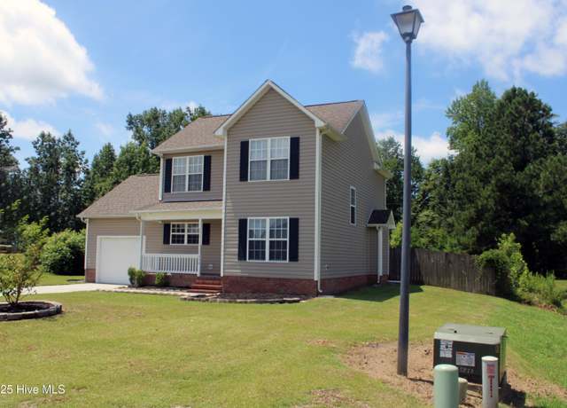 Property at 230 Yearling Loop, Jacksonville, NC 28540, 3 beds, 2.5 baths