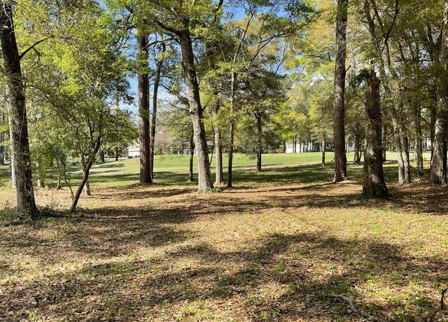 Property at 284 Atlantic Ct SW, Supply, NC 28462