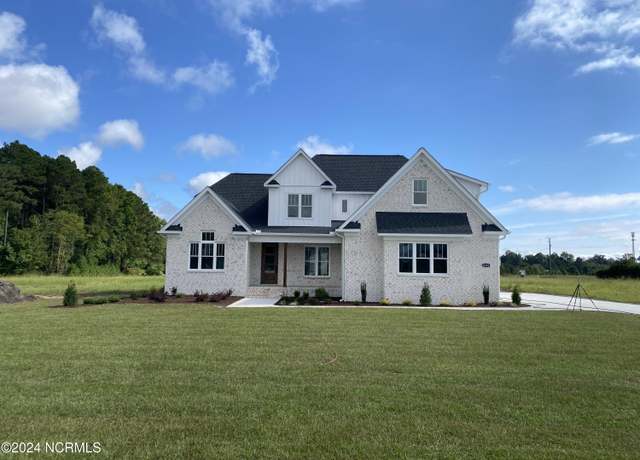 Property at 2336 Mollie Ln, Greenville, NC 27858, 3 beds, 3.5 baths
