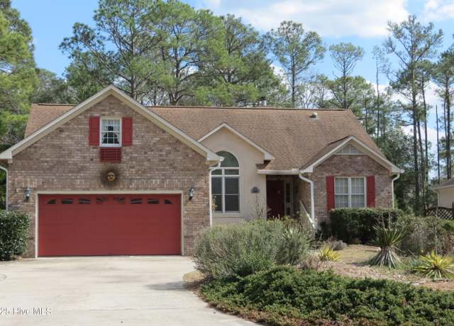 Property at 714 Helm Dr, New Bern, NC 28560, 3 beds, 2 baths