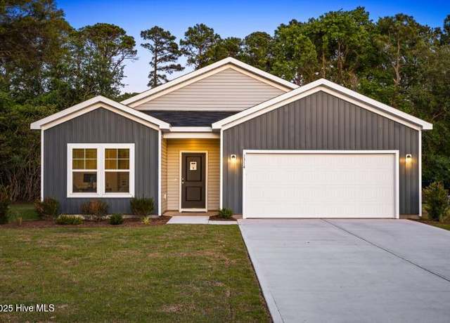 Property at 134 Maymont St NW, Supply, NC 28462, 3 beds, 2 baths