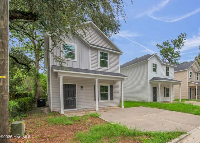 Property at 468 Maides Ave, Wilmington, NC 28405, 3 beds, 2.5 baths