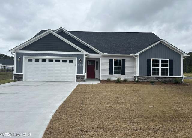 Property at 148 Patriot Dr, Newport, NC 28570, 3 beds, 2 baths