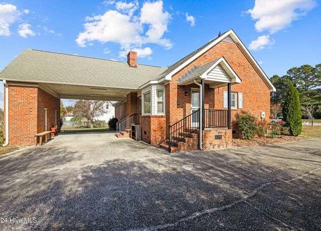 Property at 4306 Corey Rd, Winterville, NC 28590, 3 beds, 3 baths