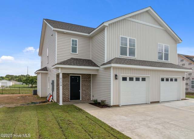 Property at 620 Abigail Taylor Dr Unit A, Greenville, NC 27834, 3 beds, 2.5 baths