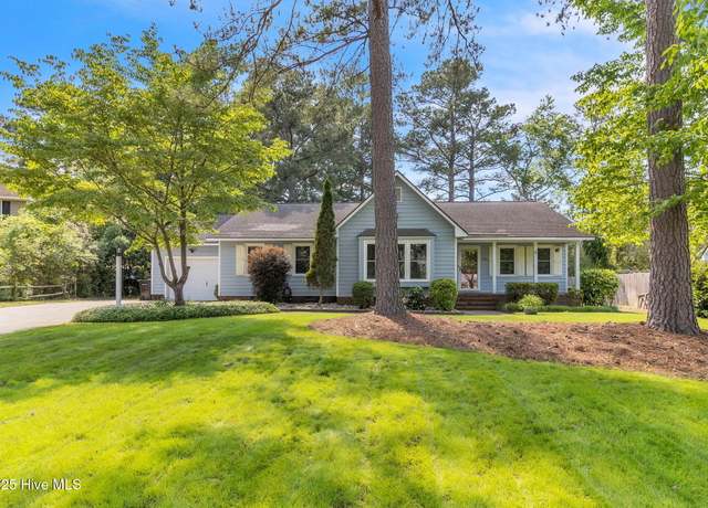 Property at 610 Lufkin Cir, Fayetteville, NC 28311, 3 beds, 2 baths