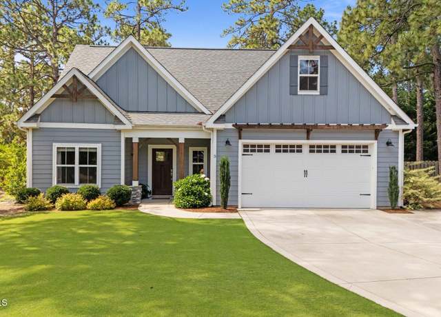 Property at 3 Glen Ross Dr, Pinehurst, NC 28374, 4 beds, 3 baths
