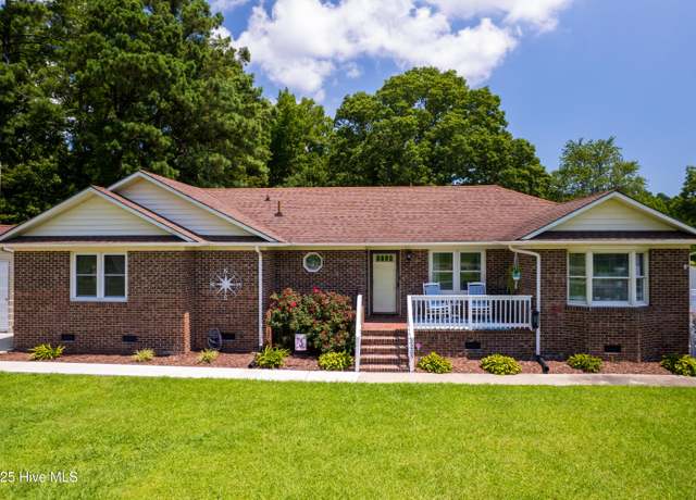 Property at 1205 Harvey Point Rd Rd, Hertford, NC 27944, 3 beds, 2 baths