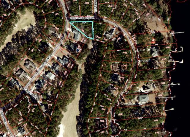 Property at 900 Crooked Creek Dr, New Bern, NC 28560