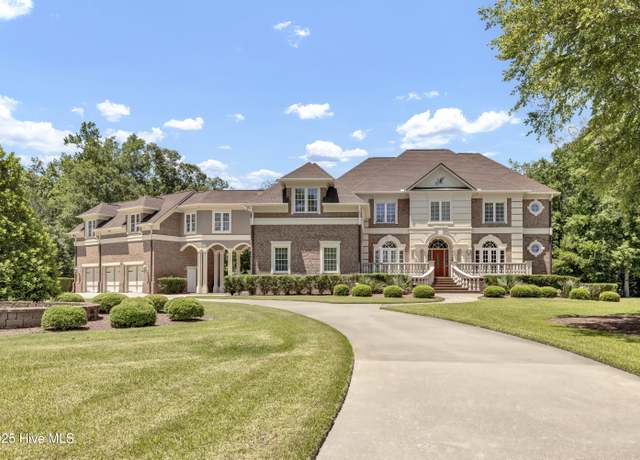Property at 103 Brigadoon Ct, New Bern, NC 28562, 5 beds, 7.5 baths