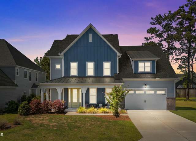 Property at 10 E Cloverfield Ln, Hampstead, NC 28443, 4 beds, 4 baths