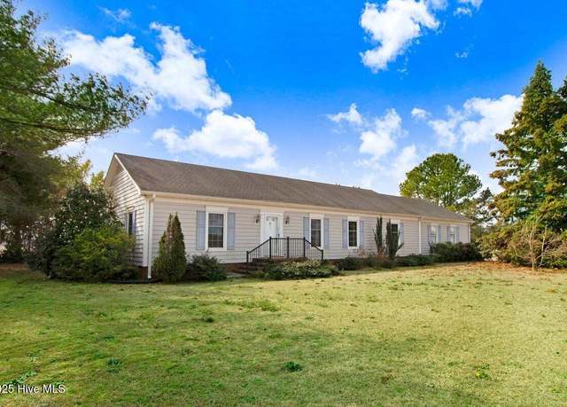 Property at 821 Oberry Rd, Dudley, NC 28333, 3 beds, 2 baths