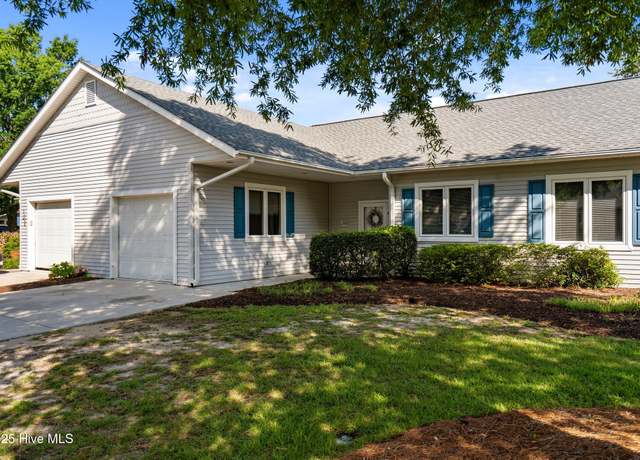 Property at 293 Bonnet Way, Southport, NC 28461, 3 beds, 2 baths