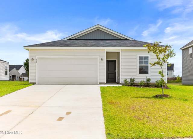 Property at 121 Sycamore Rd, Southport, NC 28461, 3 beds, 2 baths